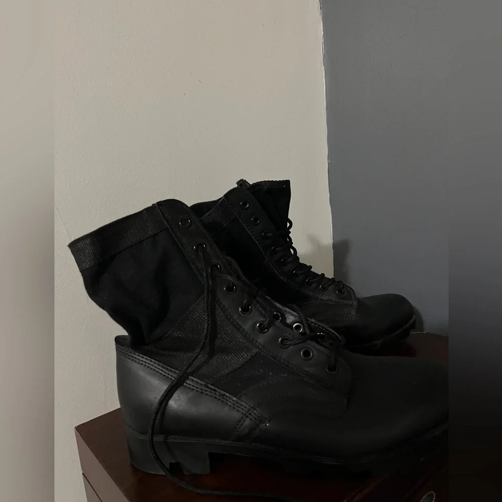 Mens combat boots - Picture 2 of 4